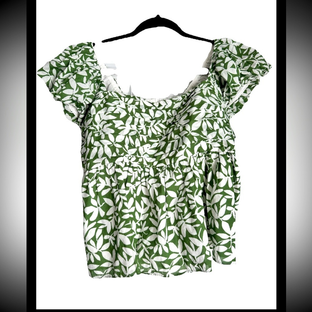 Abercrombie & Fitch  Cropped Bubble Strap Cottage Core Smocked  Top Sz L